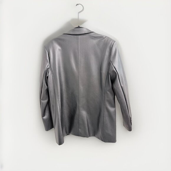 Karl Lagerfeld Black Leather Jacket w Button Details Women's Size 12 NWOT Paris - Picture 8 of 11